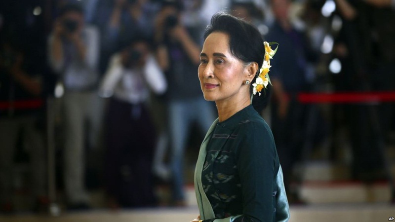 Rohingyas: A personal challenge for Suu Kyi