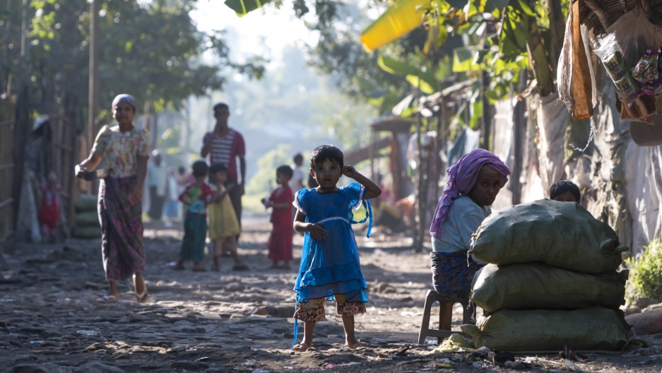Burma begins closing three IDP camps in Arakan state  